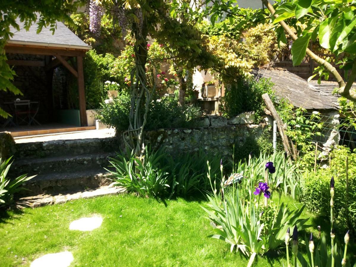 Le Petit Jardin Yoyo Hotel Monts Екстериор снимка
